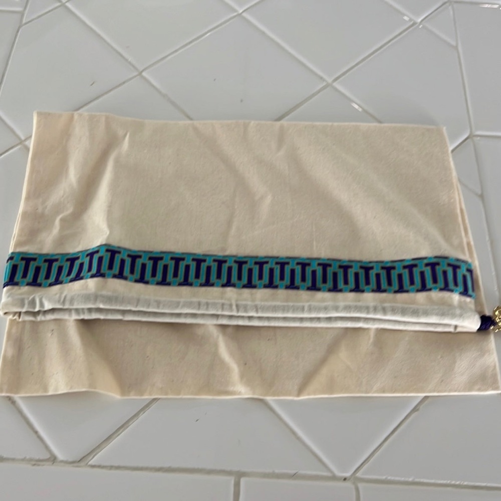 Dust bags